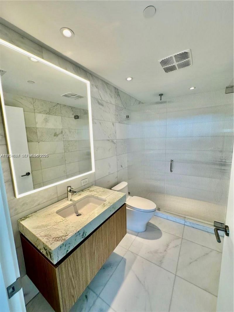 500 Alton , Unit 1208, Miami Beach, FL 33139 Photo