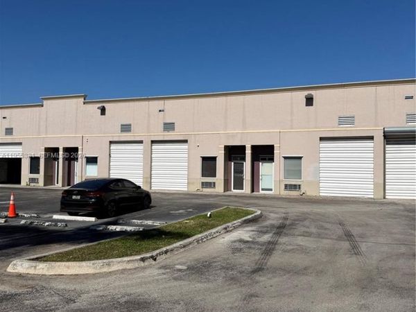 15075 SW 137th St , Unit 6, Miami, FL 33196