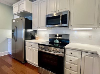 15 42nd Avenue Photo 18