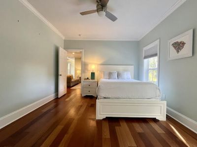 15 42nd Avenue Photo 28