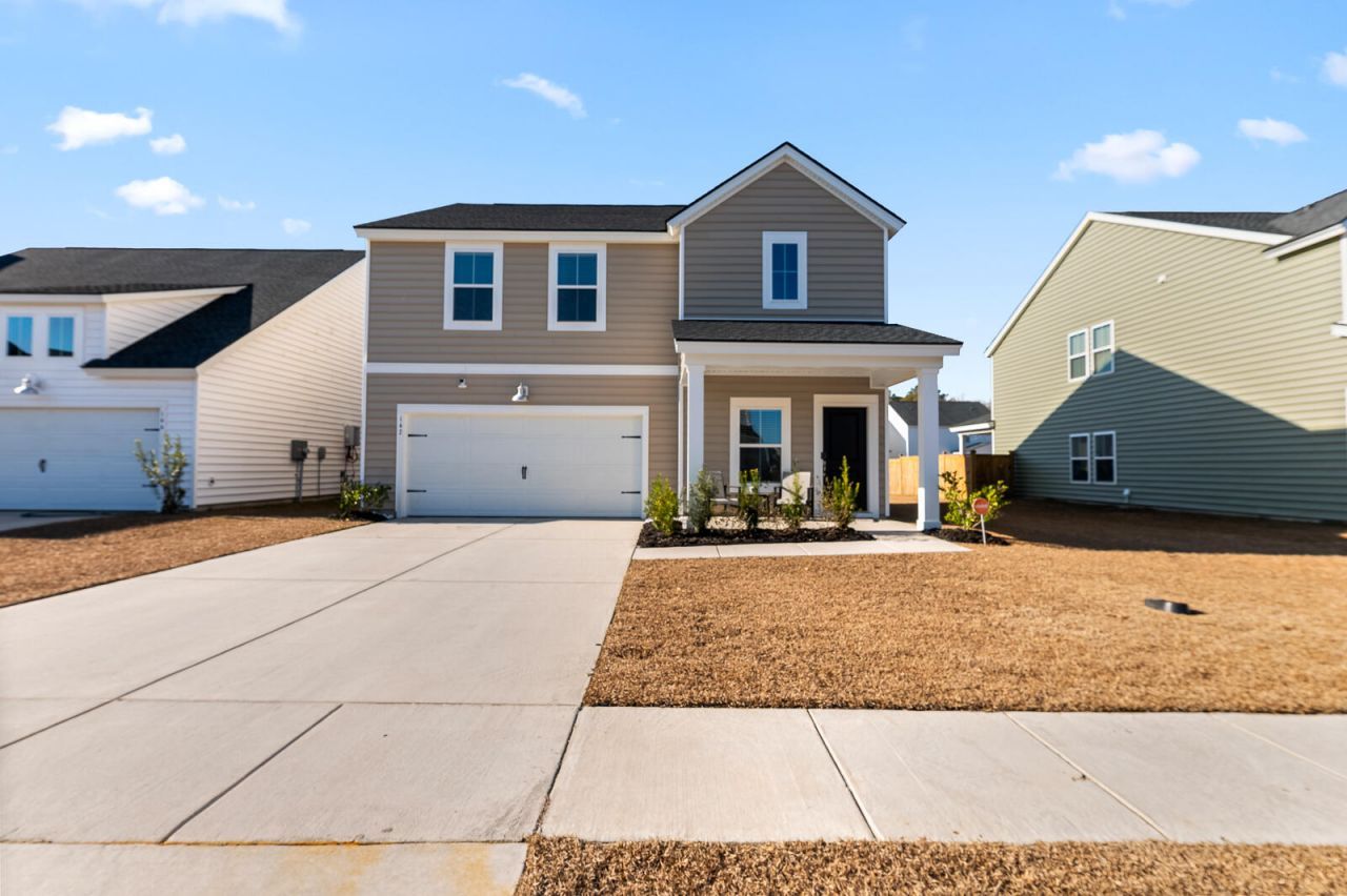 142 Post Mill Drive Photo 1