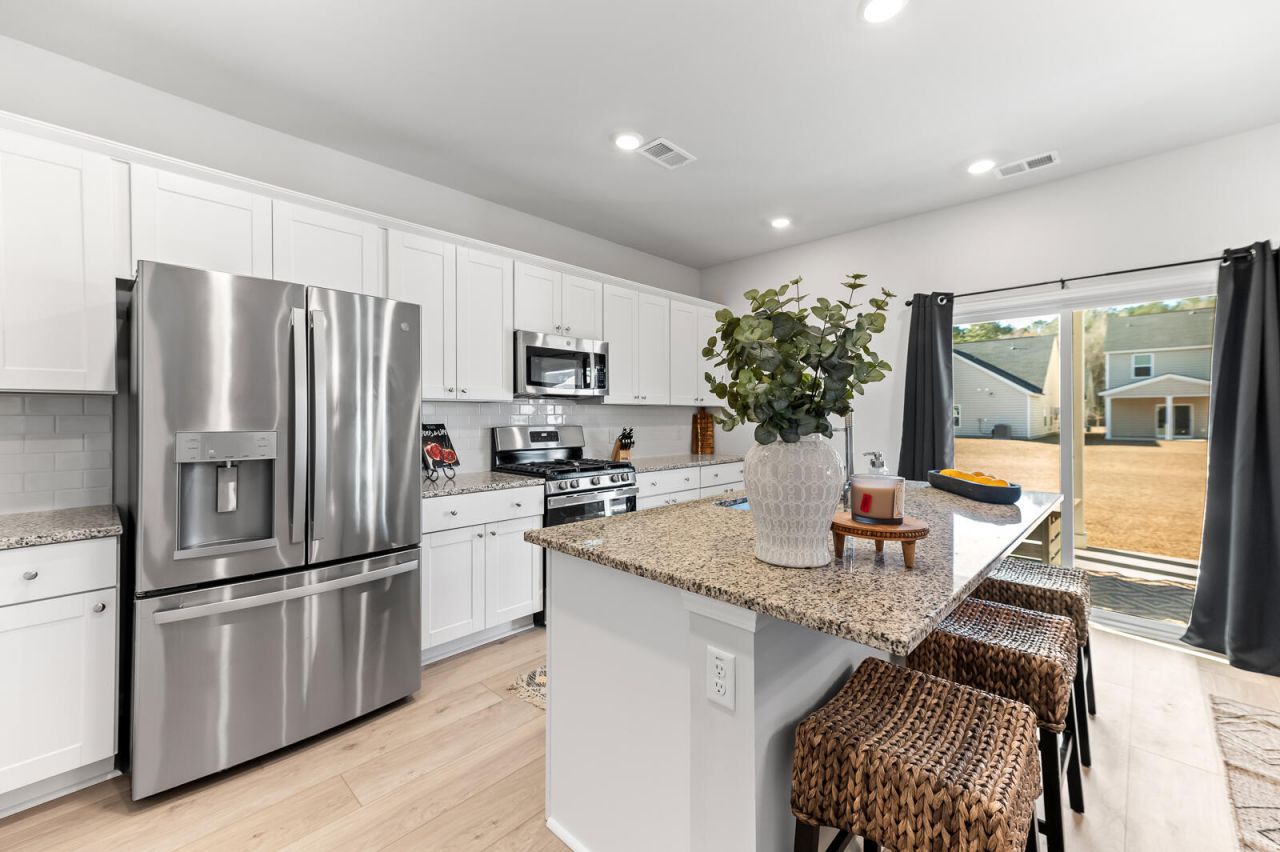 142 Post Mill Drive Photo 12