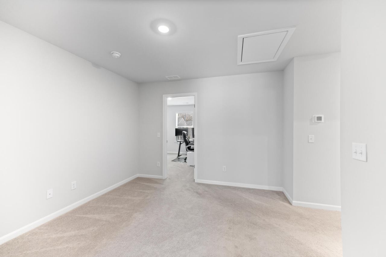 142 Post Mill Drive Photo 22