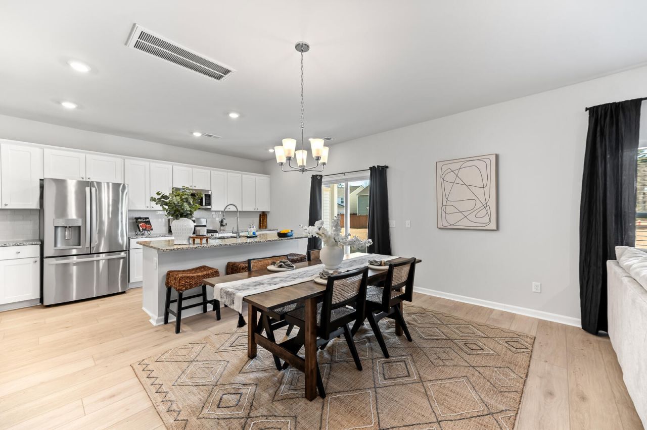 142 Post Mill Drive Photo 7