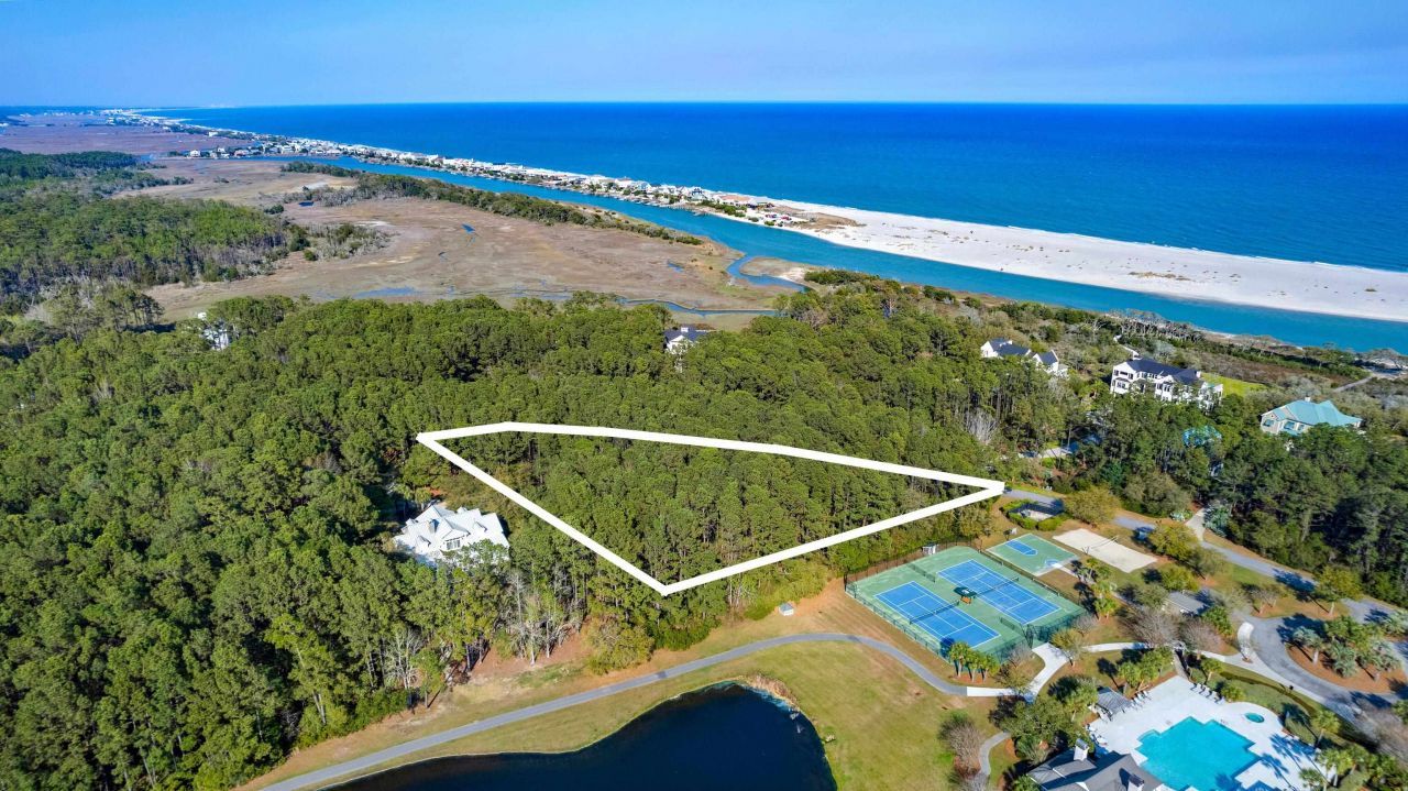 3067 Vanderbilt Blvd. Photo 13