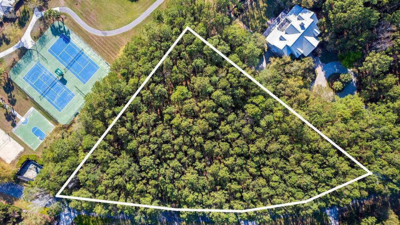 3067 Vanderbilt Blvd. Photo 14