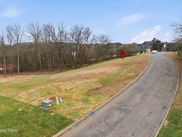 370 Cormorant Drive, Vonore, TN 37885