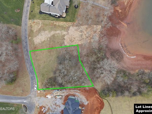 370 Cormorant Drive , Vonore, TN 37885