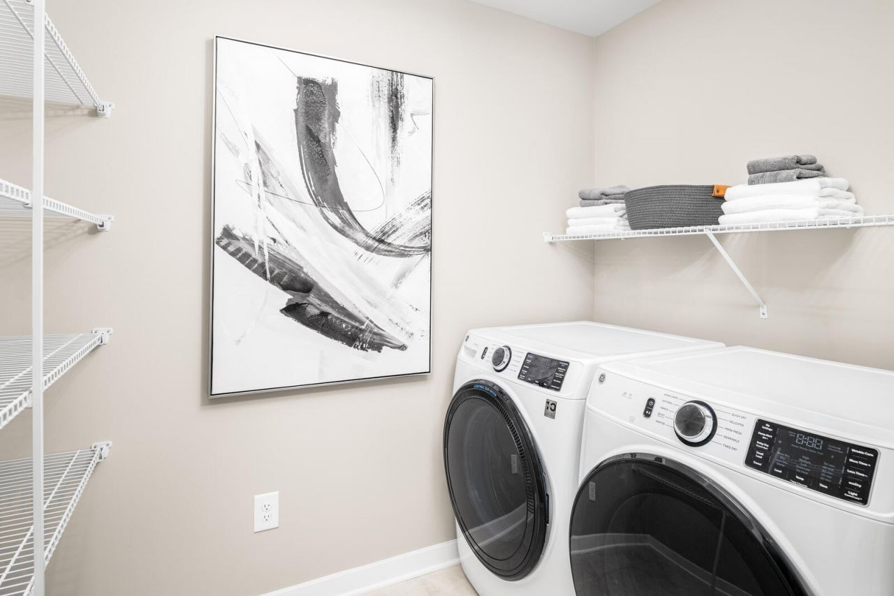 225 E Branch Drive Photo 9