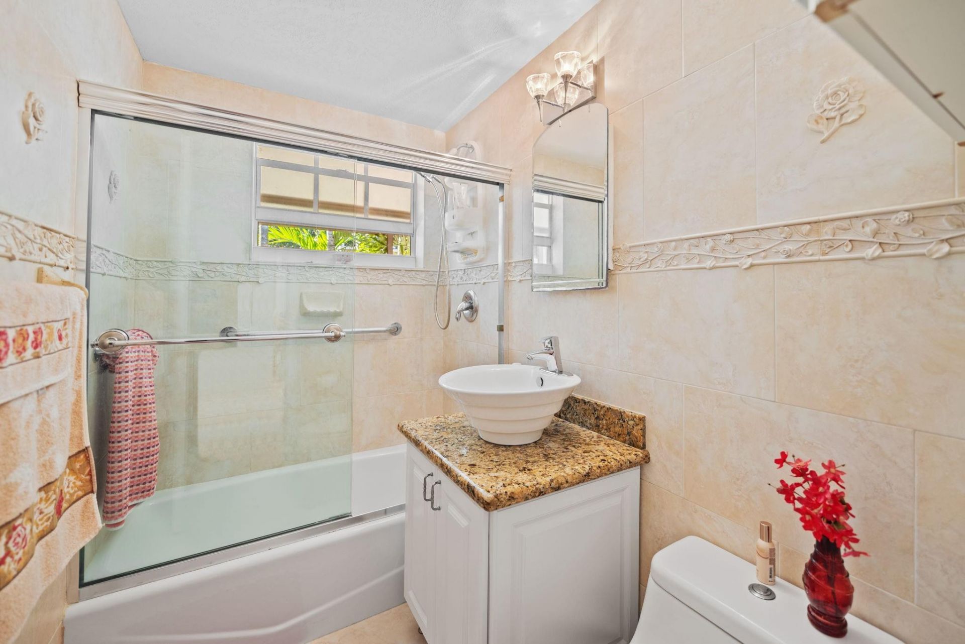 466 E 62nd Street, Hialeah, FL 33013 Photo