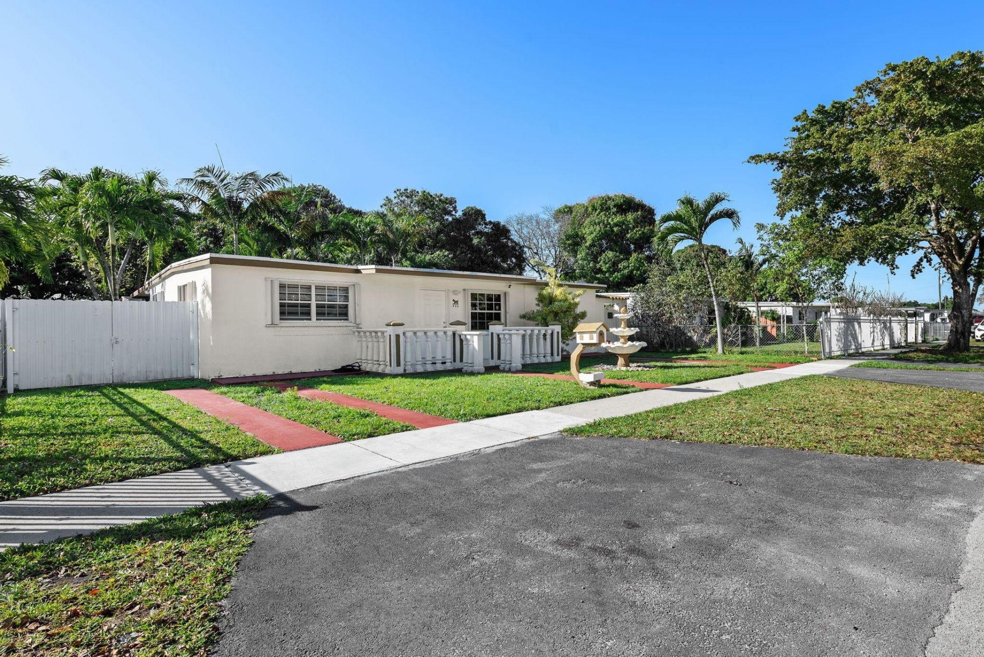 466 E 62nd Street, Hialeah, FL 33013 Photo
