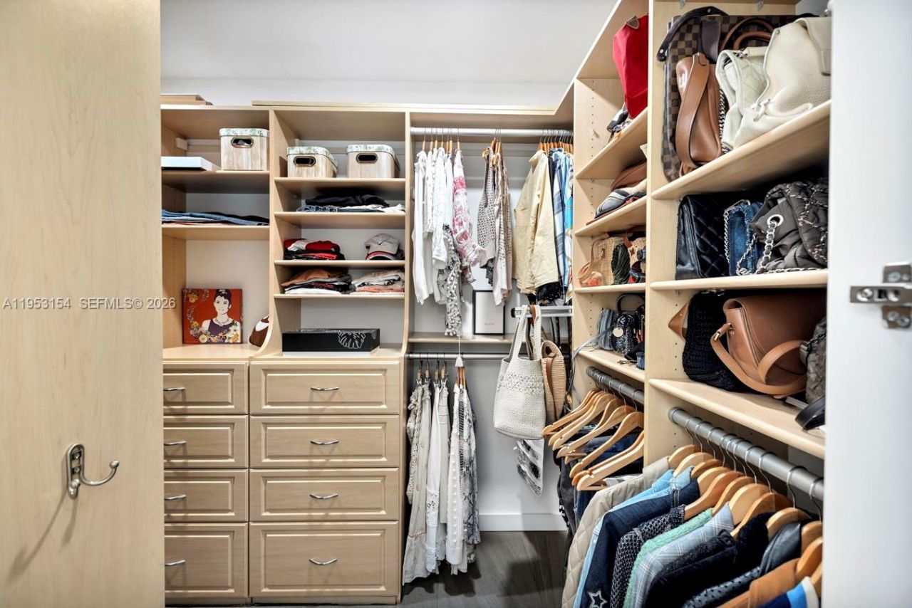 3598 Yacht Club Dr, Unit 1403, Aventura, FL 33180 Photo