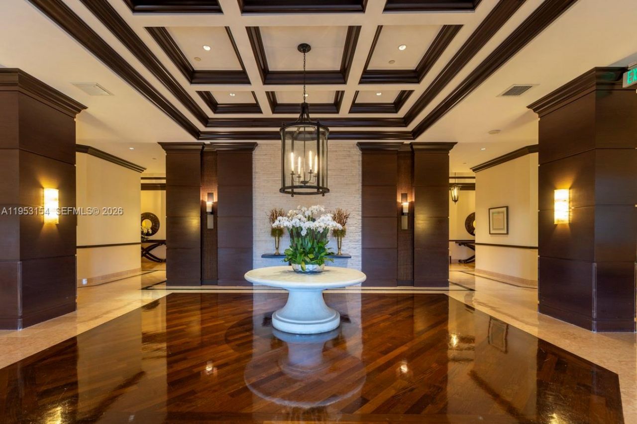 3598 Yacht Club Dr, Unit 1403, Aventura, FL 33180 Photo