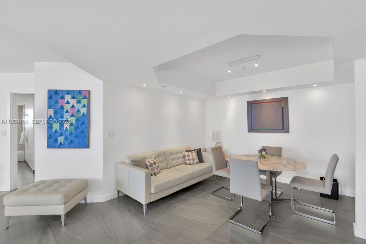 3598 Yacht Club Dr, Unit 1403, Aventura, FL 33180 Photo