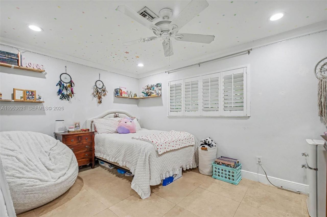 8600 SW 162nd St, Palmetto Bay, FL 33157 Photo