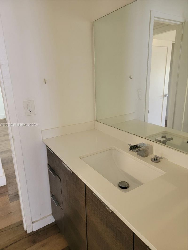 5112 NW 79th Ave, Unit 307, Doral, FL 33166 Photo