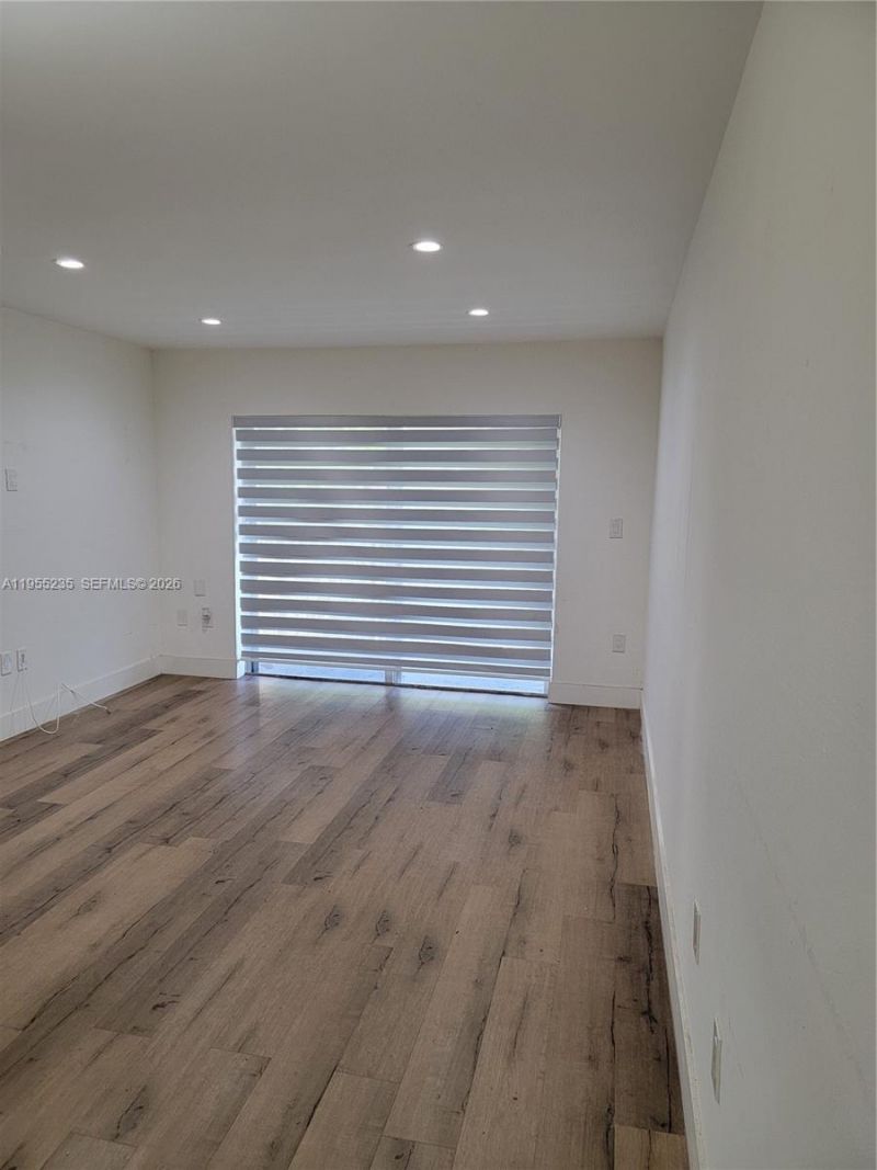 5112 NW 79th Ave, Unit 307, Doral, FL 33166 Photo