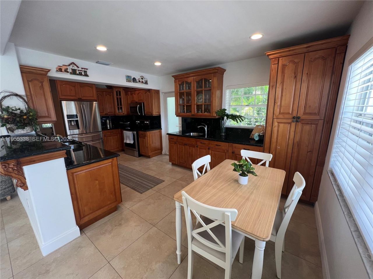 7601 Beachview Dr, North Bay Village, FL 33141 Photo