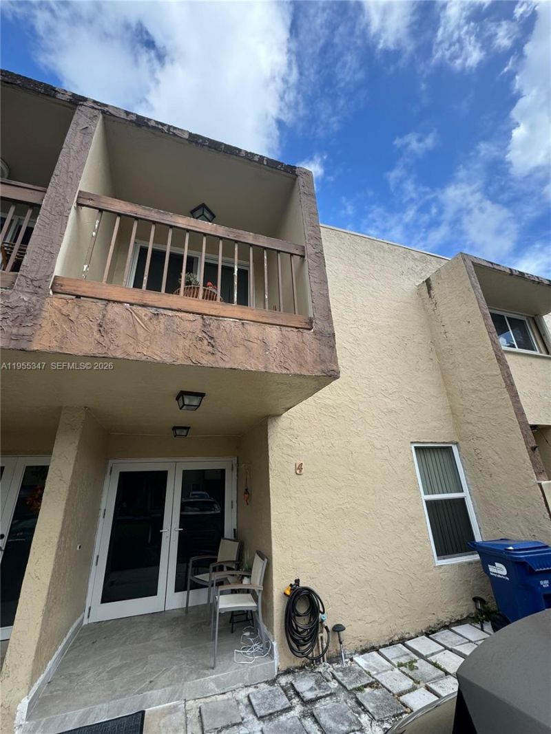 6315 SW 138th Ct, Unit 6315-4, Miami, FL 33183 Photo