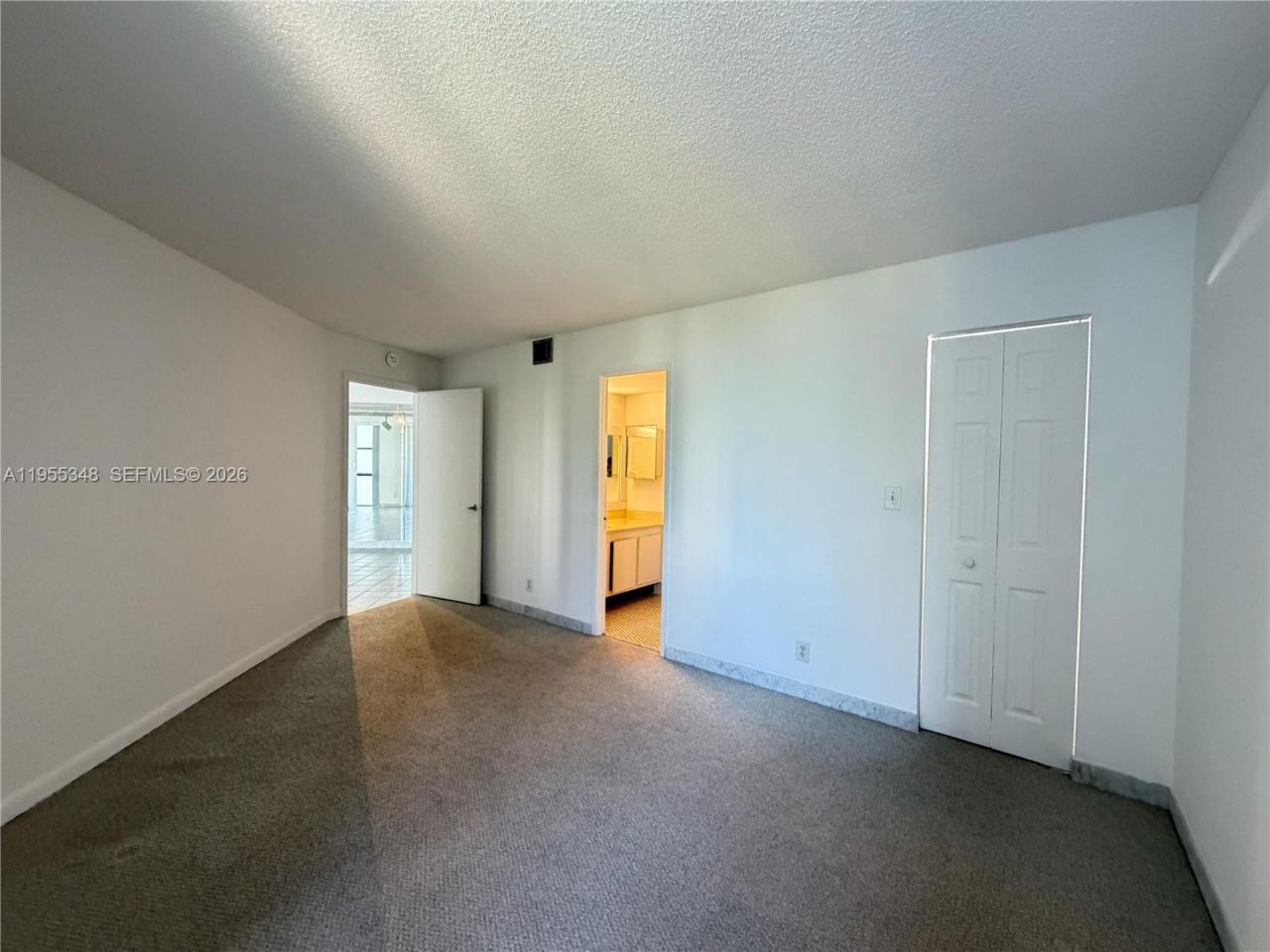 18181 NE 31st Ct, Unit 1405, Aventura, FL 33160 Photo