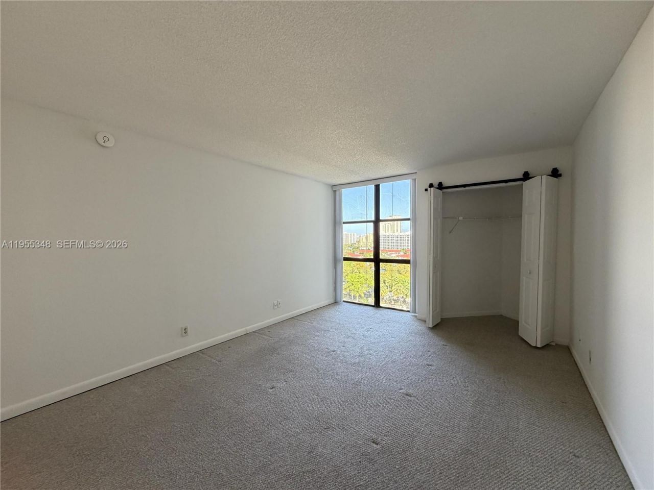 18181 NE 31st Ct, Unit 1405, Aventura, FL 33160 Photo