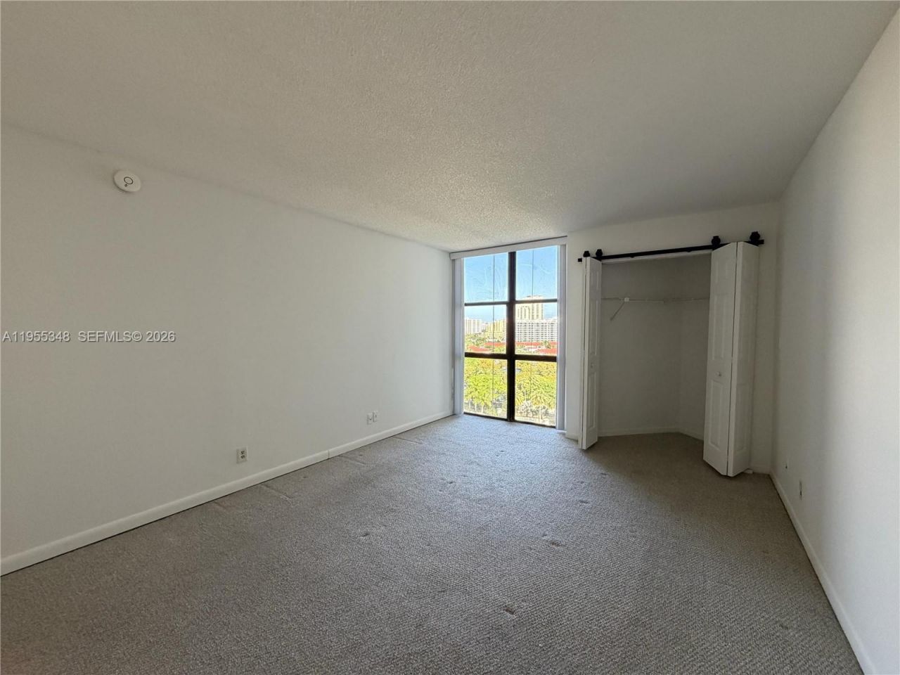 18181 NE 31st Ct, Unit 1405, Aventura, FL 33160 Photo