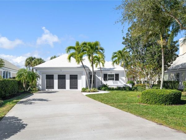 4805 Saint James Avenue, Vero Beach, FL 32967