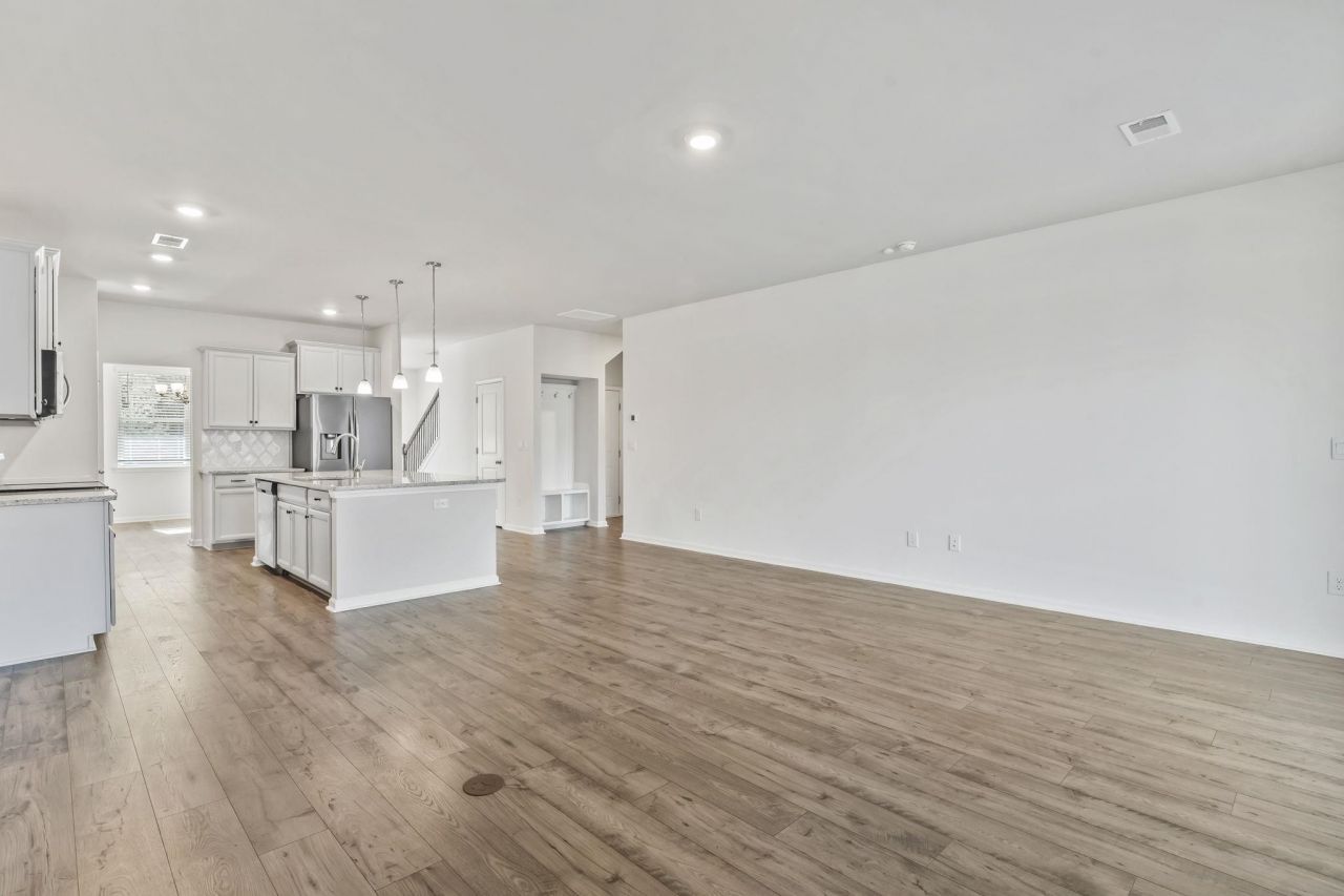 135 Atlantic Breeze Dr. Photo 19