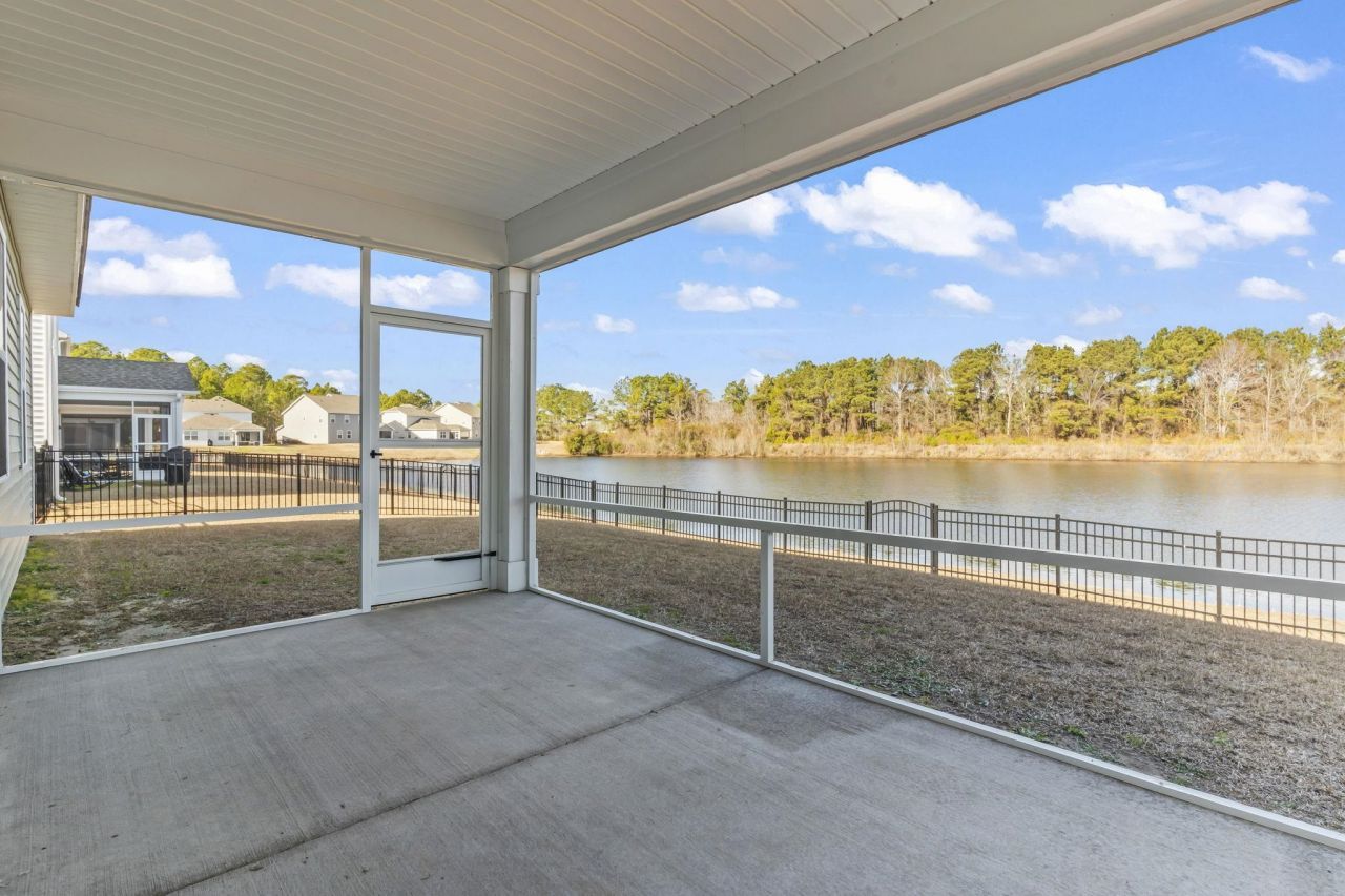 135 Atlantic Breeze Dr. Photo 29