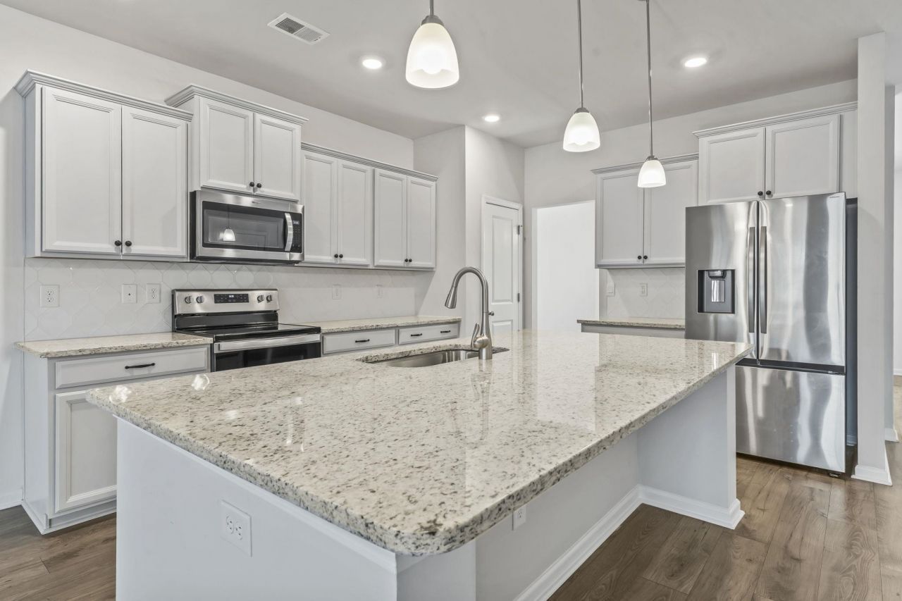 135 Atlantic Breeze Dr. Photo 8