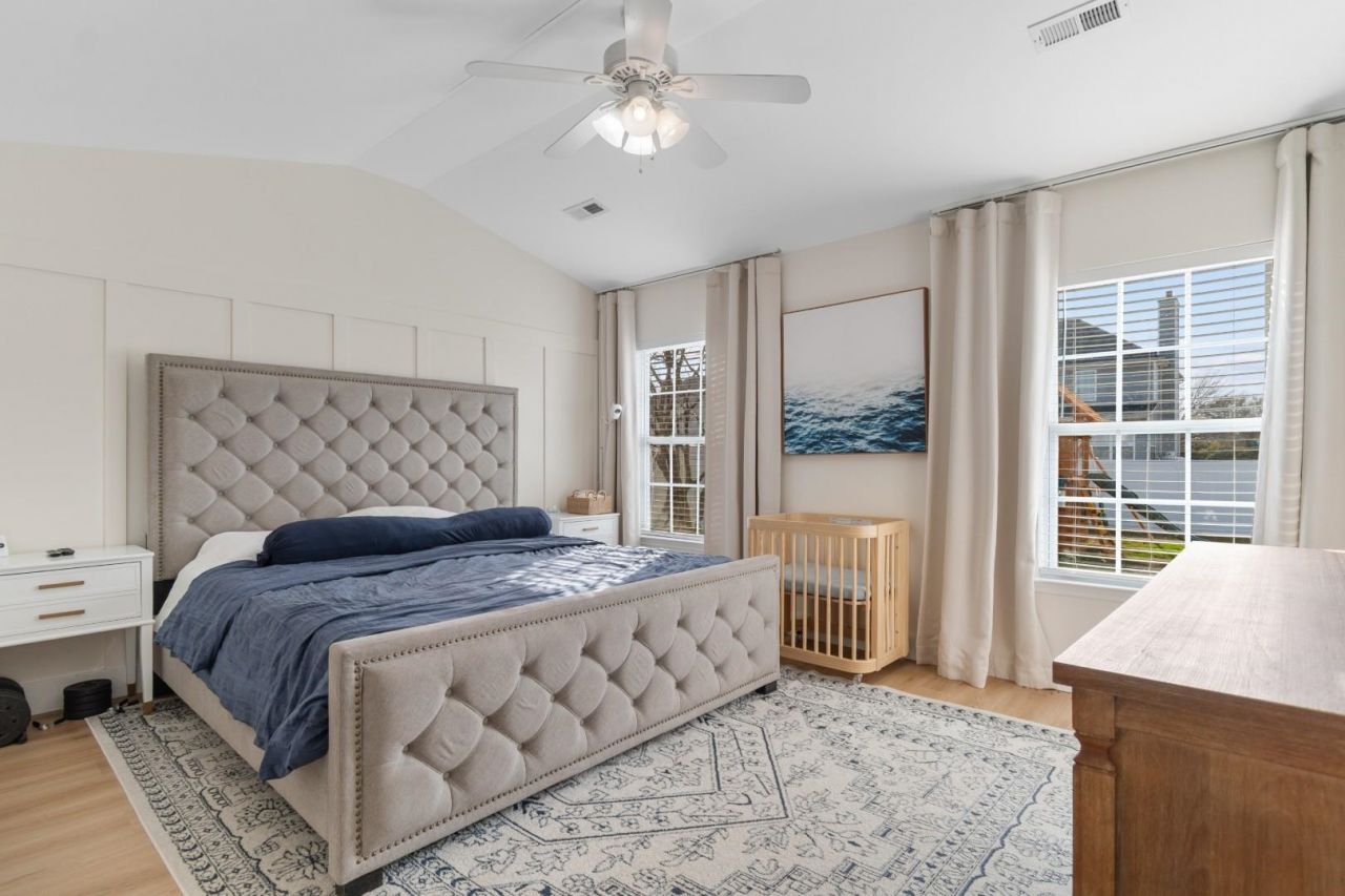 452 Palm Frond Dr. Photo 14