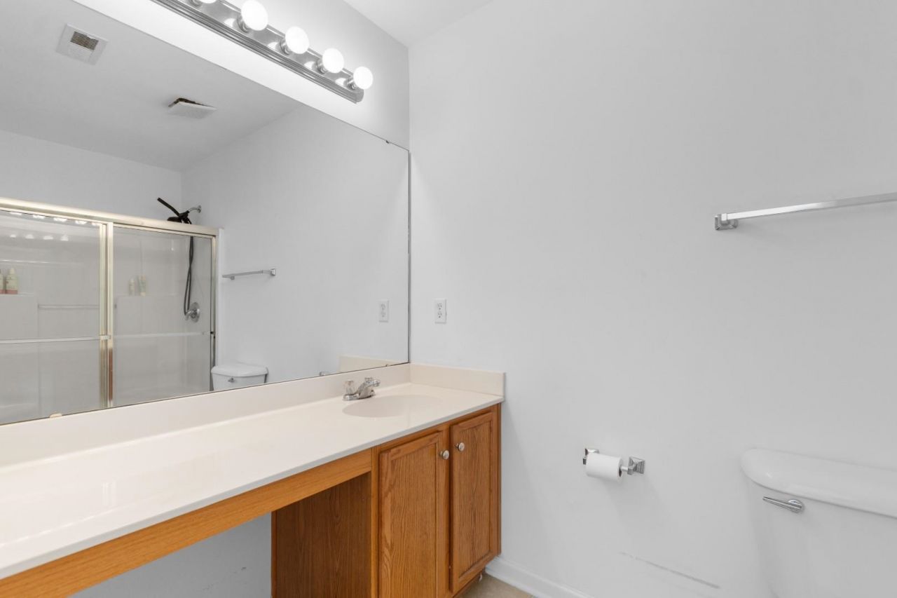 452 Palm Frond Dr. Photo 17