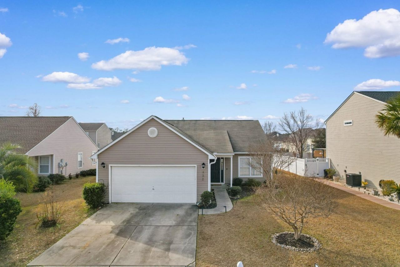 452 Palm Frond Dr. Photo 28