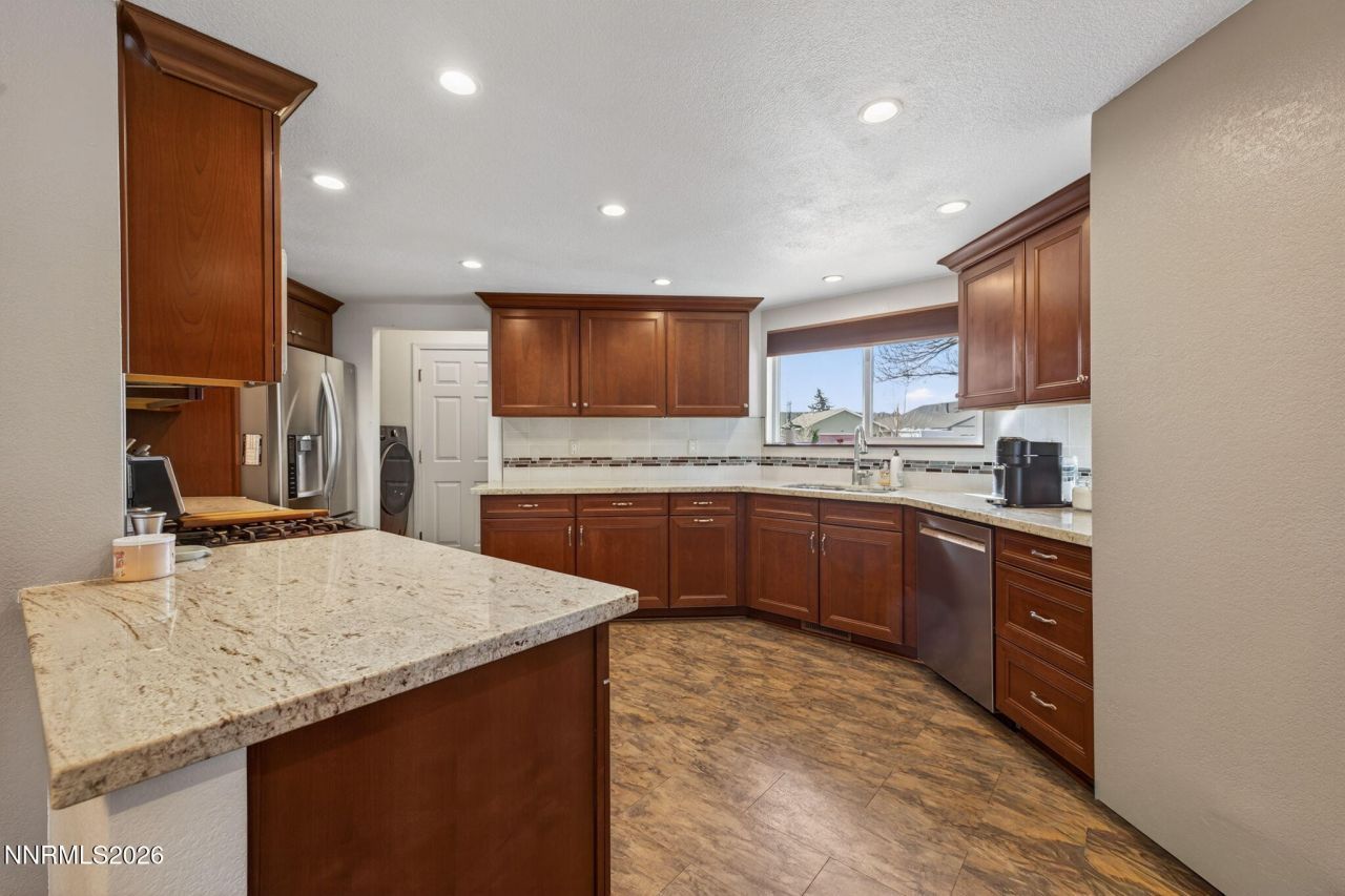 1450 Sally Lane, Gardnerville, NV 89460 Photo