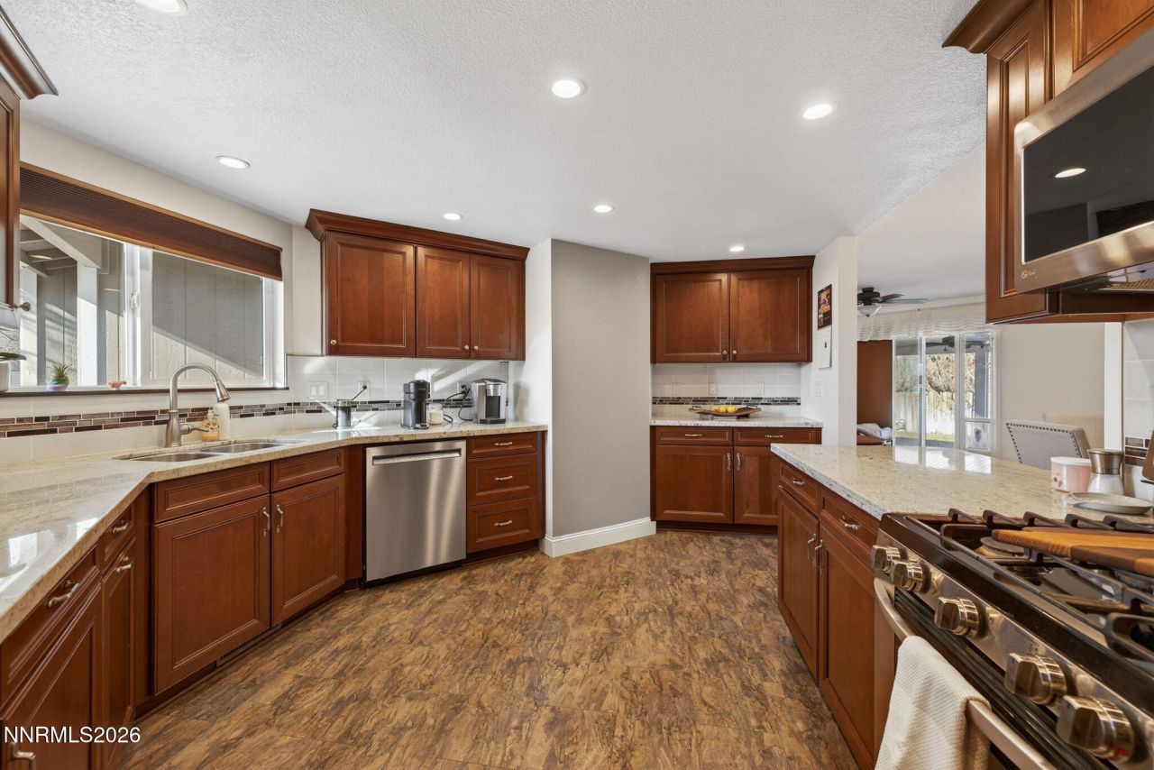 1450 Sally Lane, Gardnerville, NV 89460 Photo