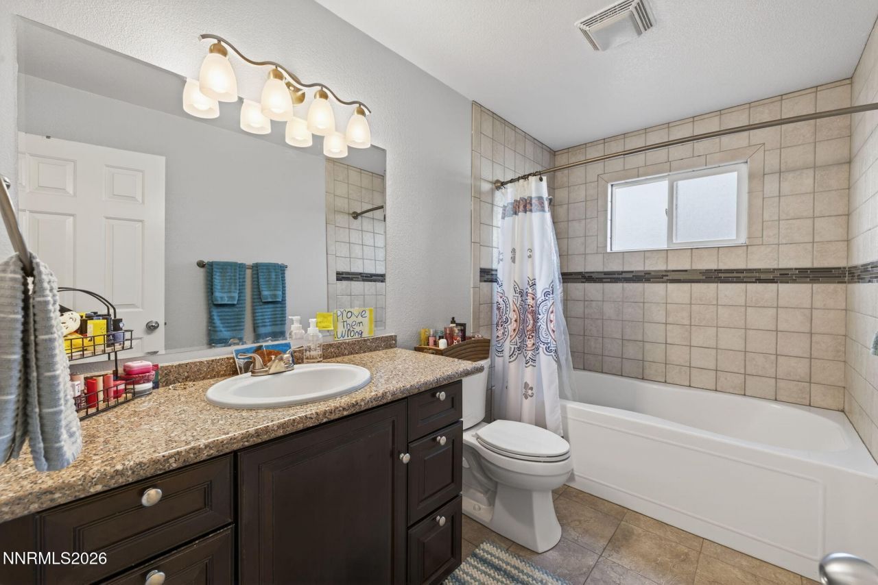 1450 Sally Lane, Gardnerville, NV 89460 Photo