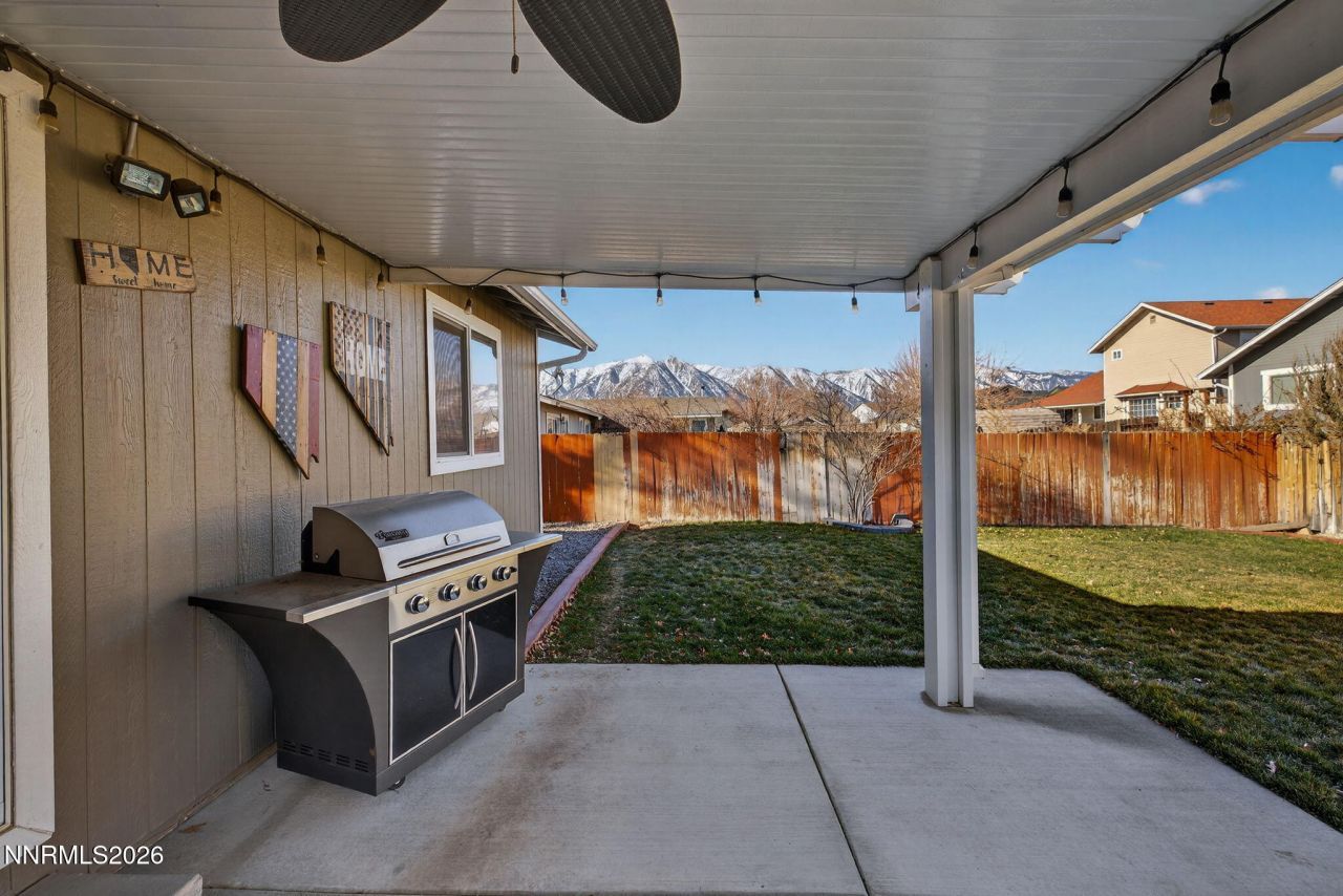 1450 Sally Lane, Gardnerville, NV 89460 Photo