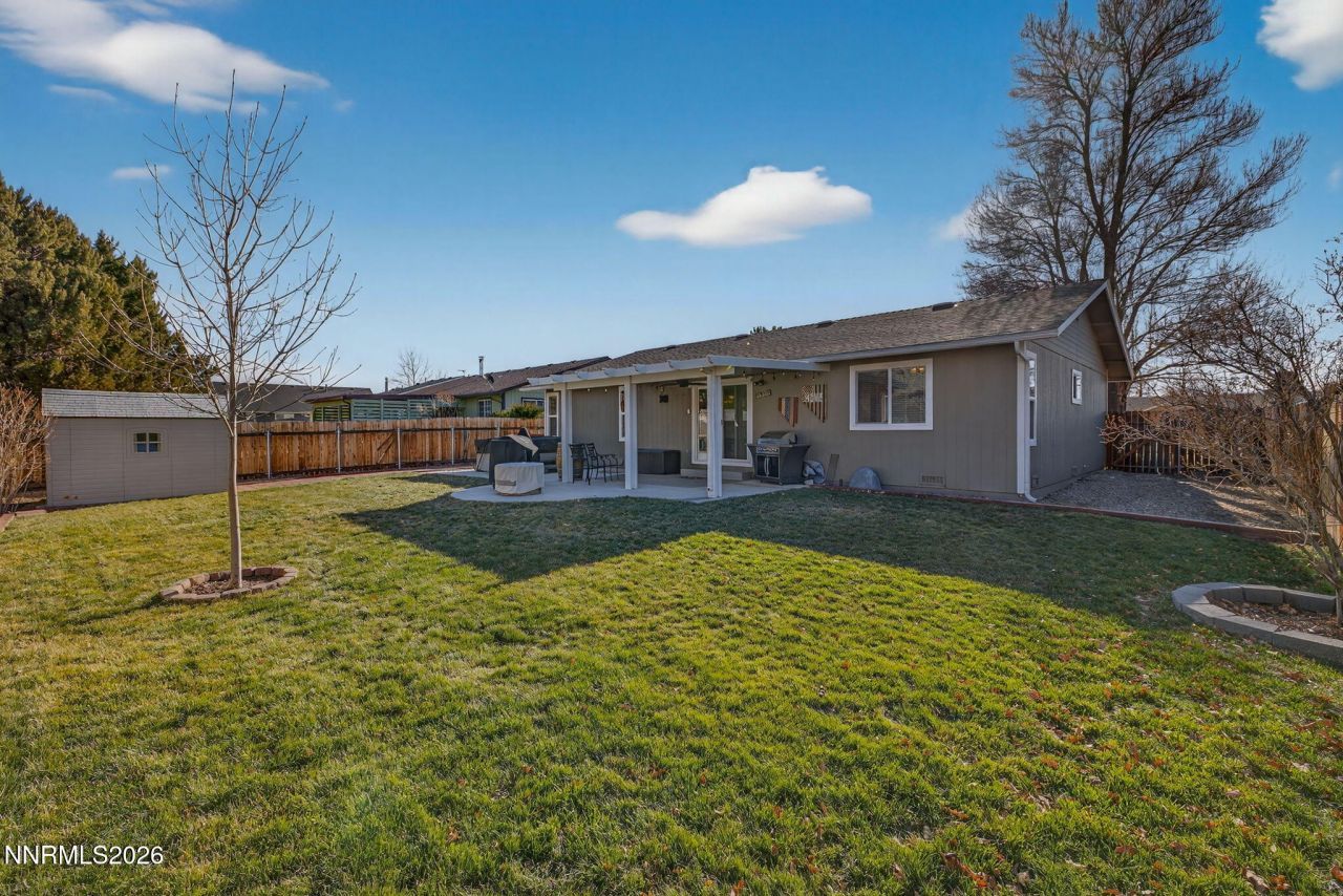 1450 Sally Lane, Gardnerville, NV 89460 Photo