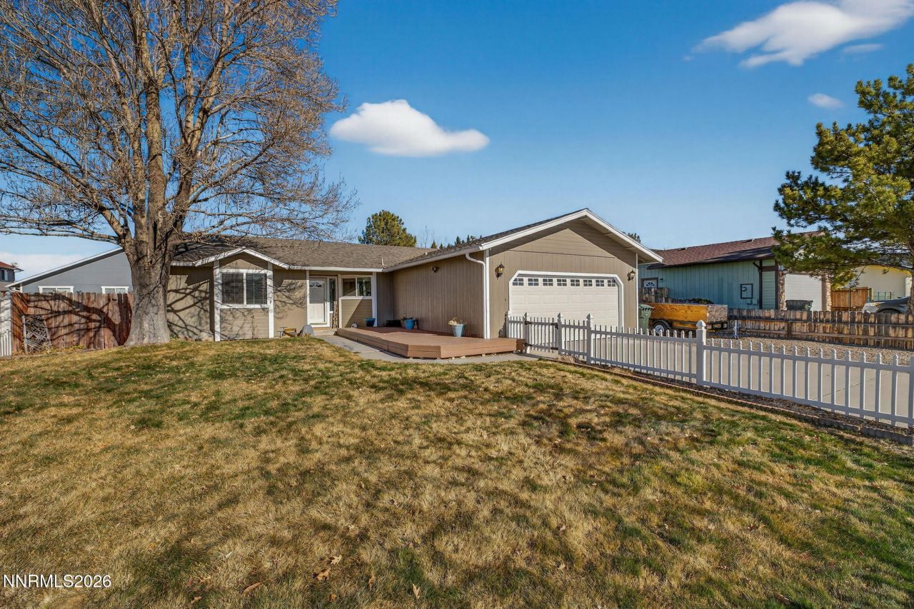 1450 Sally Lane, Gardnerville, NV 89460 Photo