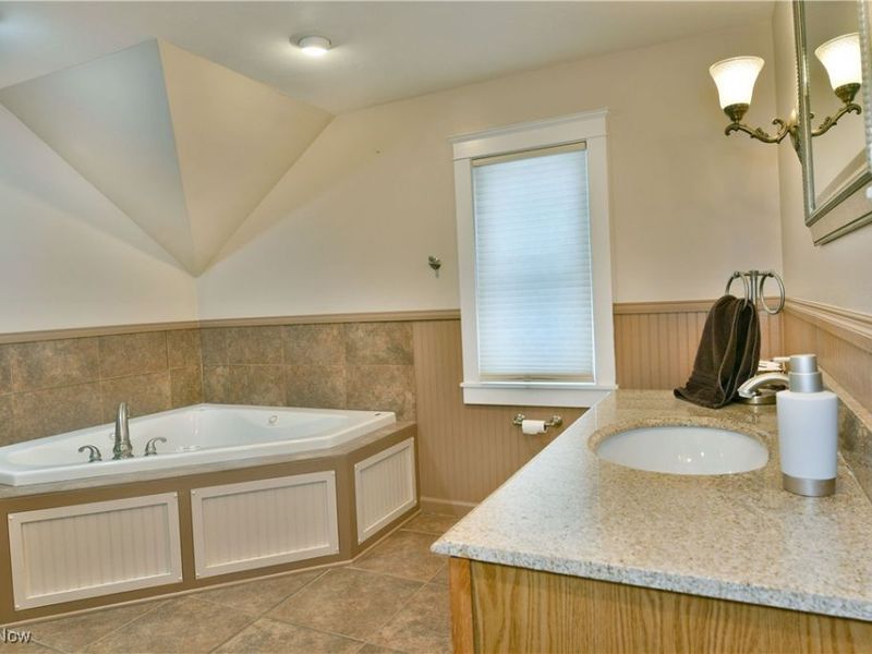 112 N Lima Road, Poland, OH 44514 Photo 34