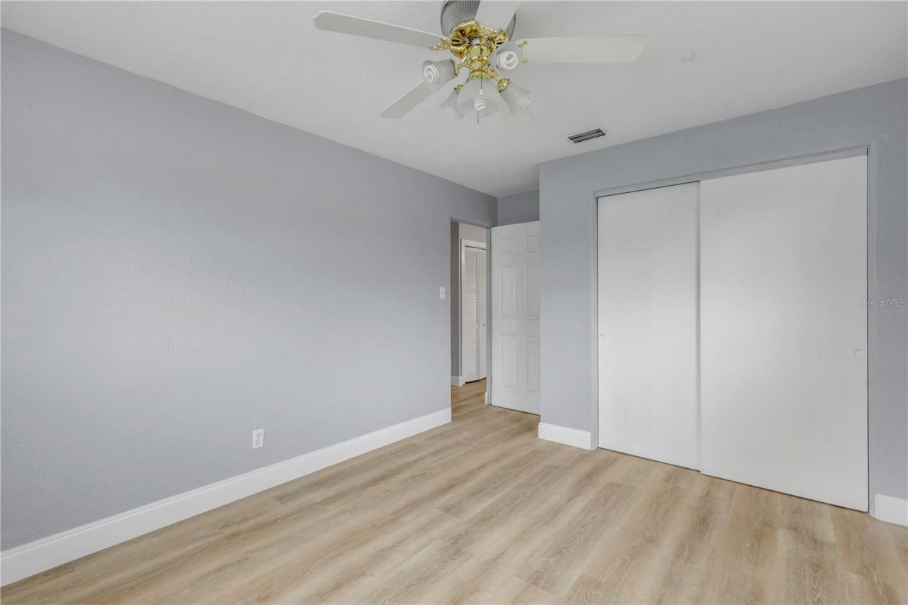 921 E 2nd Avenue, New Smyrna Beach, FL 32169 Photo