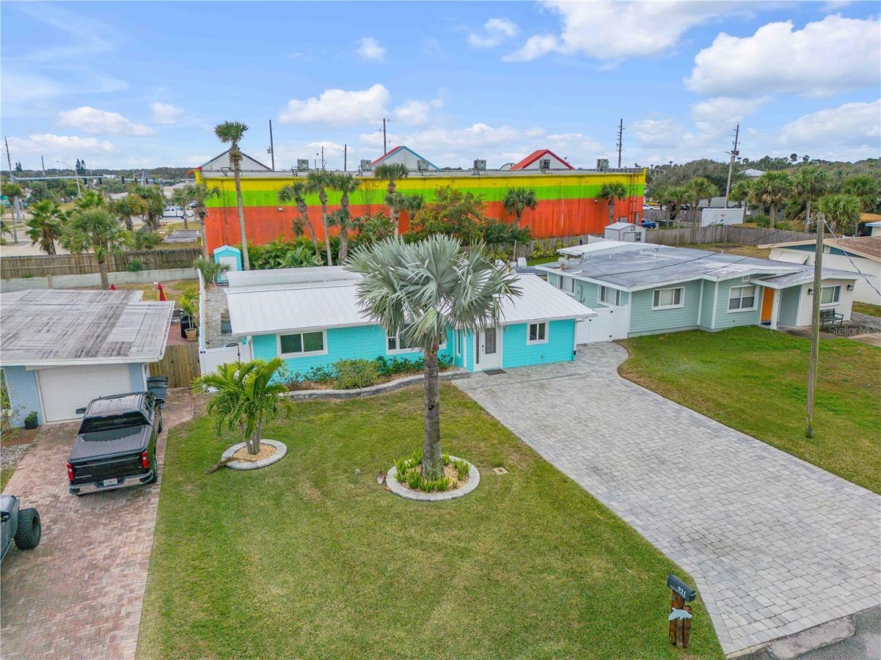 921 E 2nd Avenue, New Smyrna Beach, FL 32169 Photo