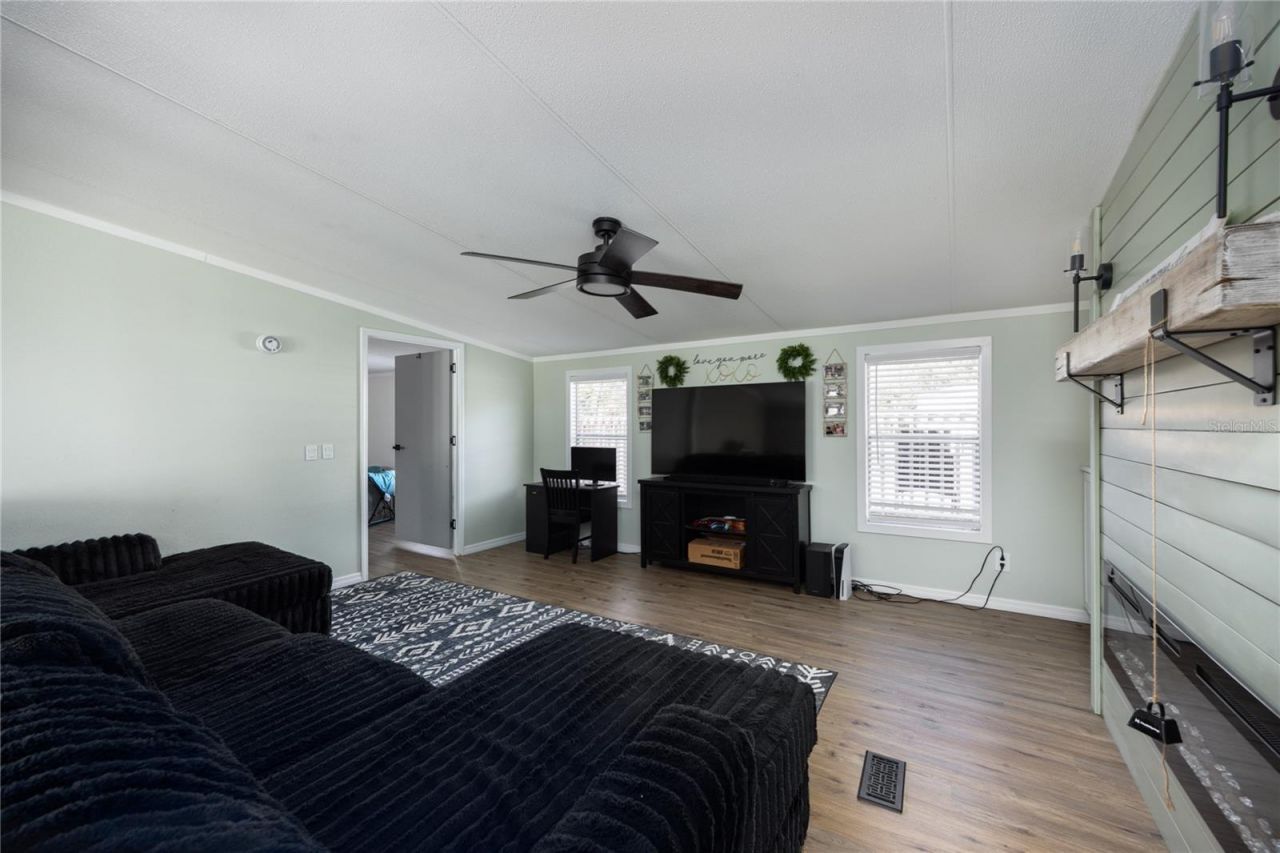 847 SW Applewood Glen, Fort White, FL 32038 Photo