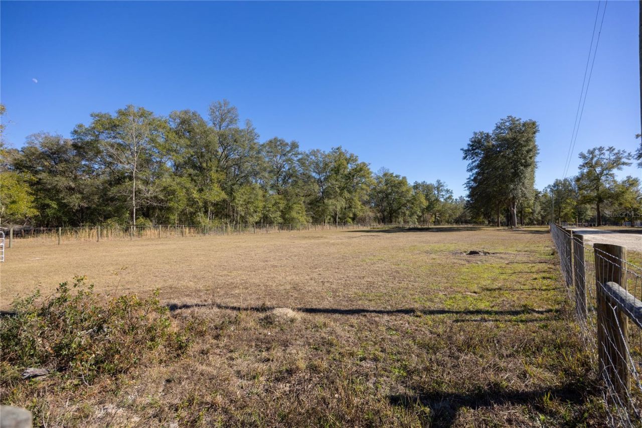 847 SW Applewood Glen, Fort White, FL 32038 Photo