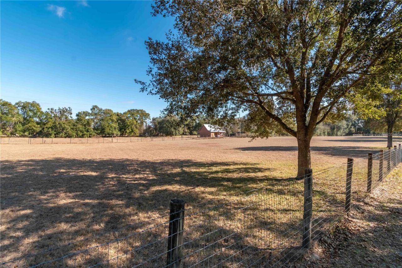 26707 NW 84th Place, High Springs, FL 32643 Photo