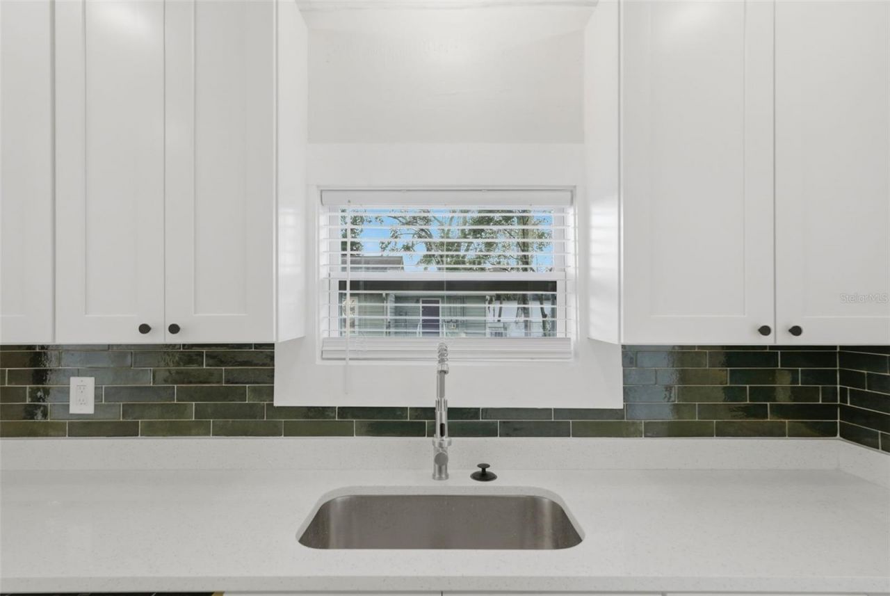 851 20th Avenue S, Saint Petersburg, FL 33701 Photo
