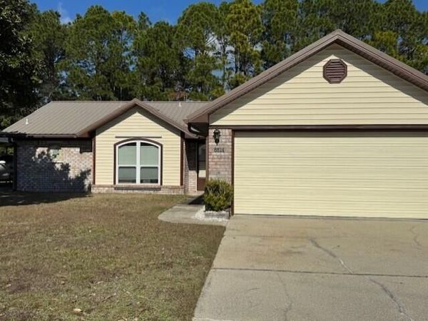 8814 Cagle Drive, Navarre, FL 32566