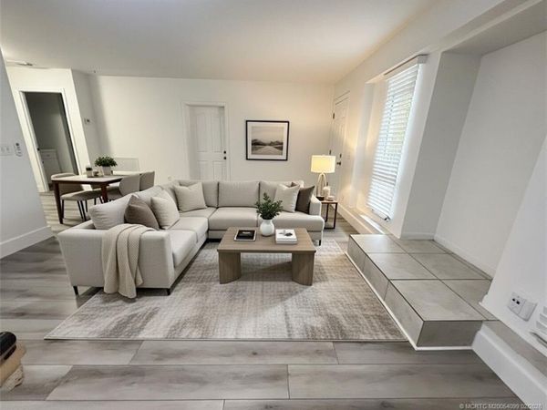 808 SW 33rd Street, Palm City, FL 34990