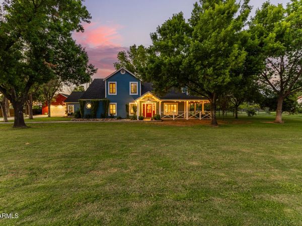 2912 E HOUSTON Avenue, Gilbert, AZ 85234