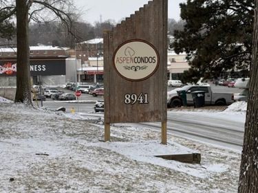 8941 Miami Street, Unit 17, Omaha, NE 68134